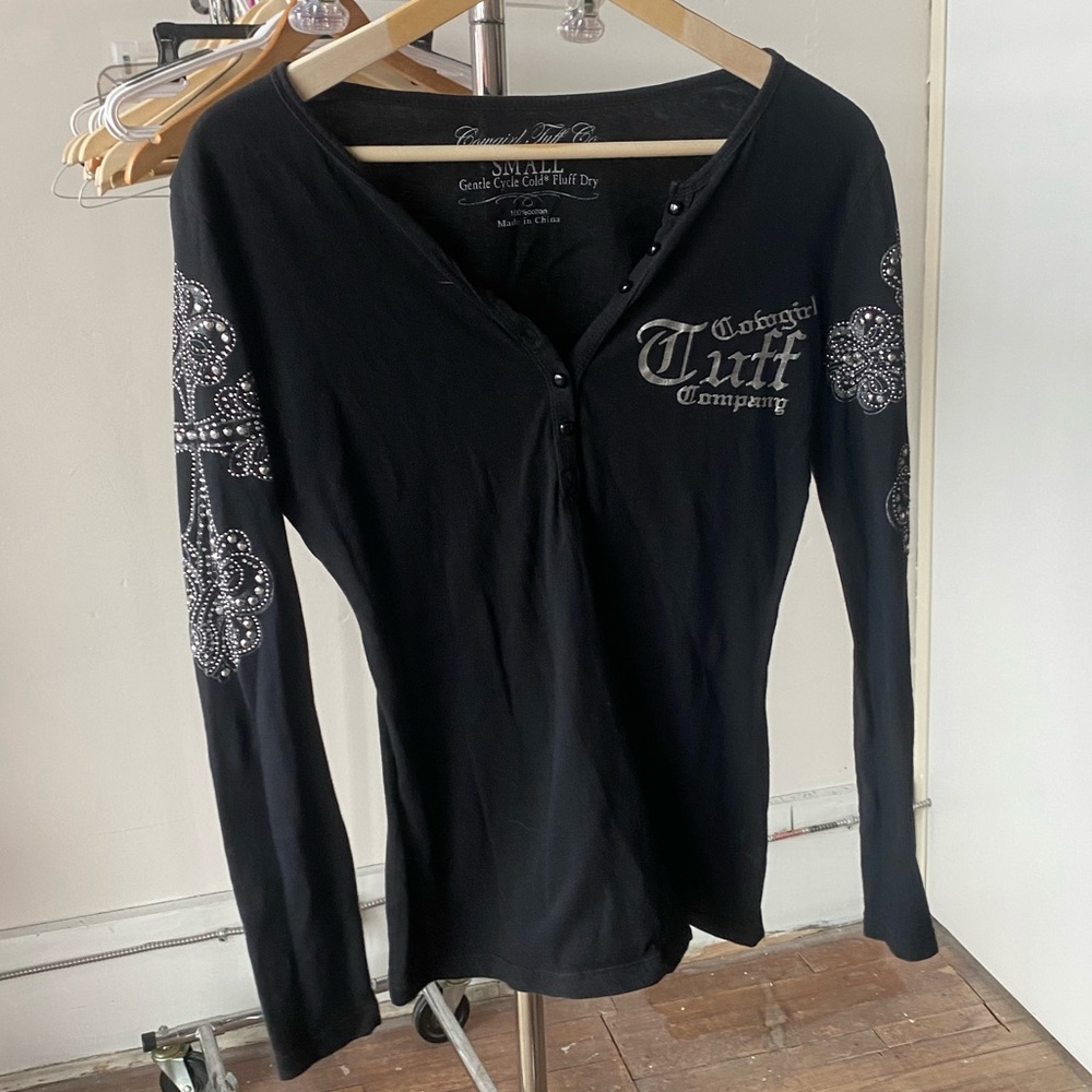 Cowgirl Tuff size Small Women’s long sleeve